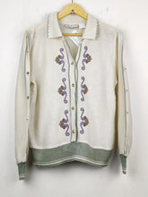 Buy online pre-used pre-loved 100% authentic & Original branded Grazia (LS-7789) available in Pakistan. Top international brands avilable.